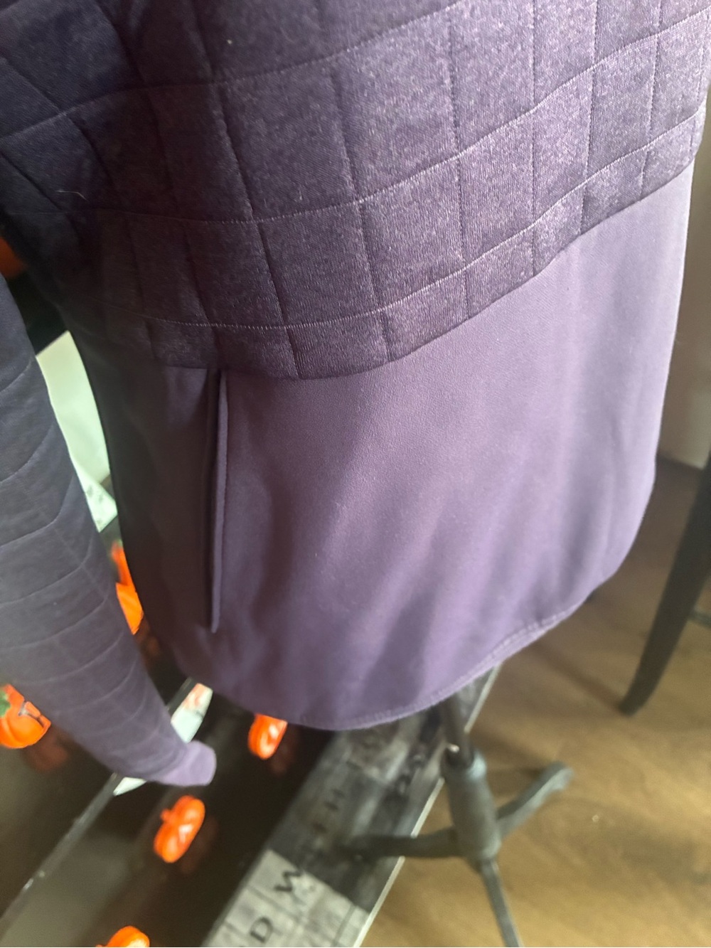 The North Face Women's Dark Purple Quilted Pullover Hoodie with Pink Logo - Picture 7 of 11